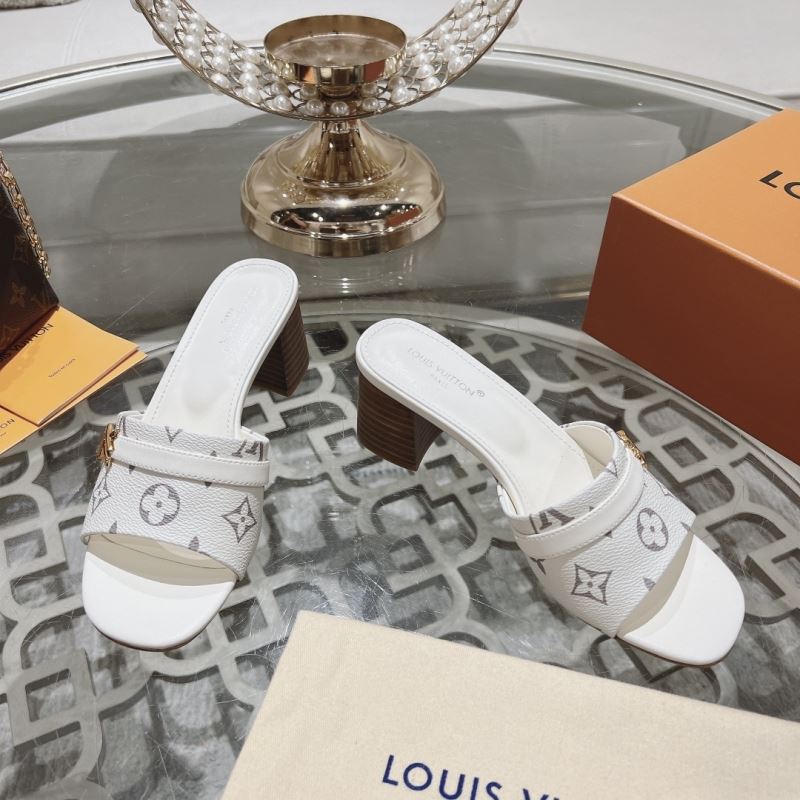 Louis Vuitton Slippers